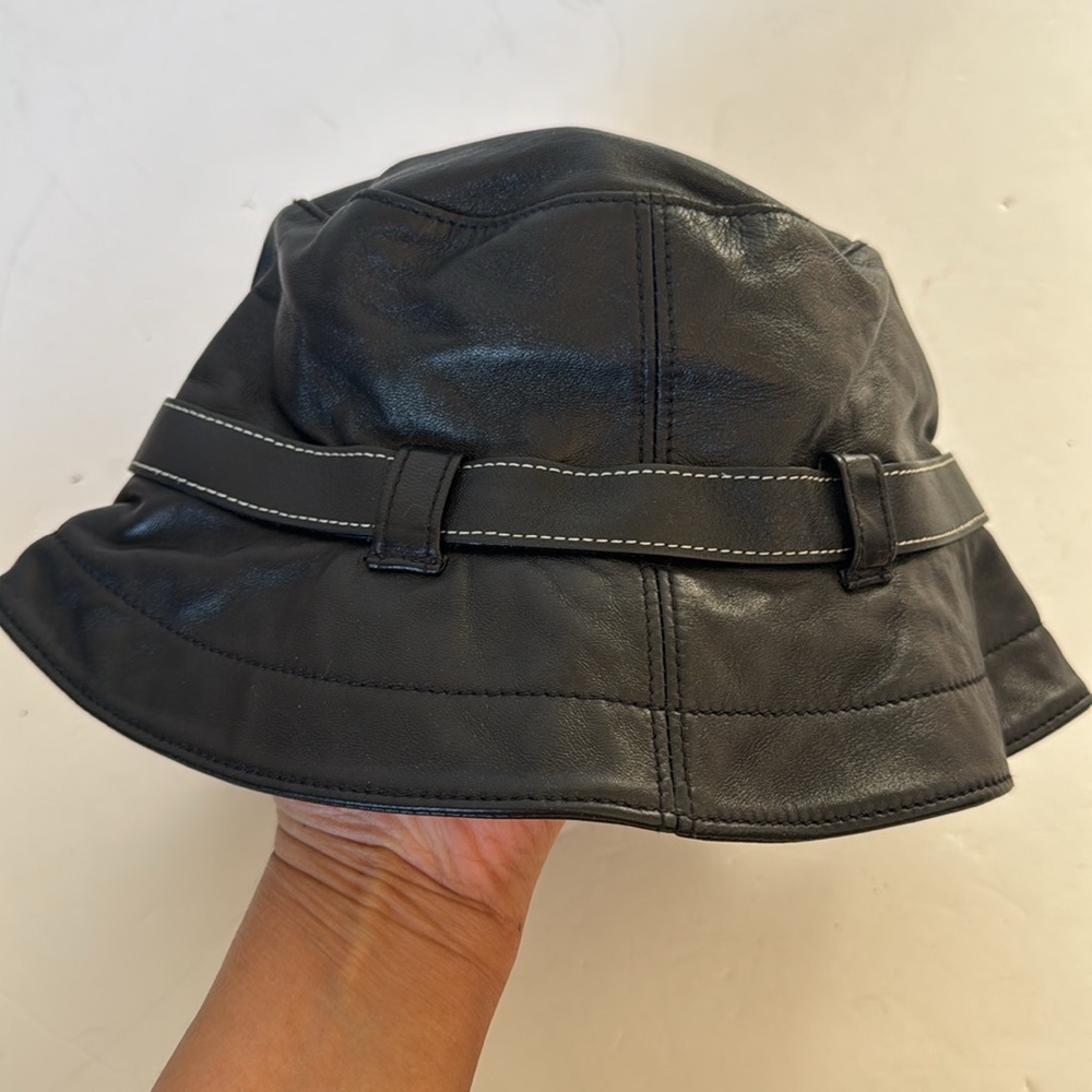 Coach leather bucket hat - Picture 3 of 6